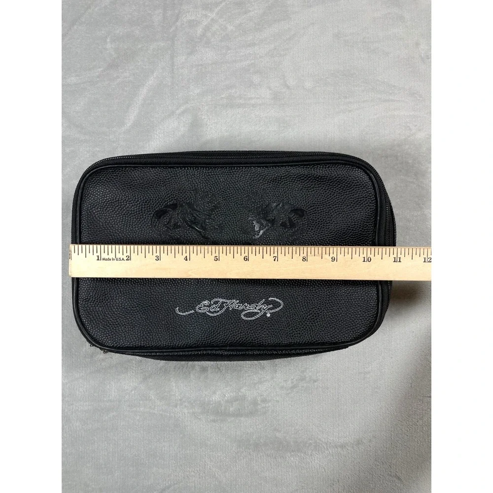 Ed Hardy travel signature